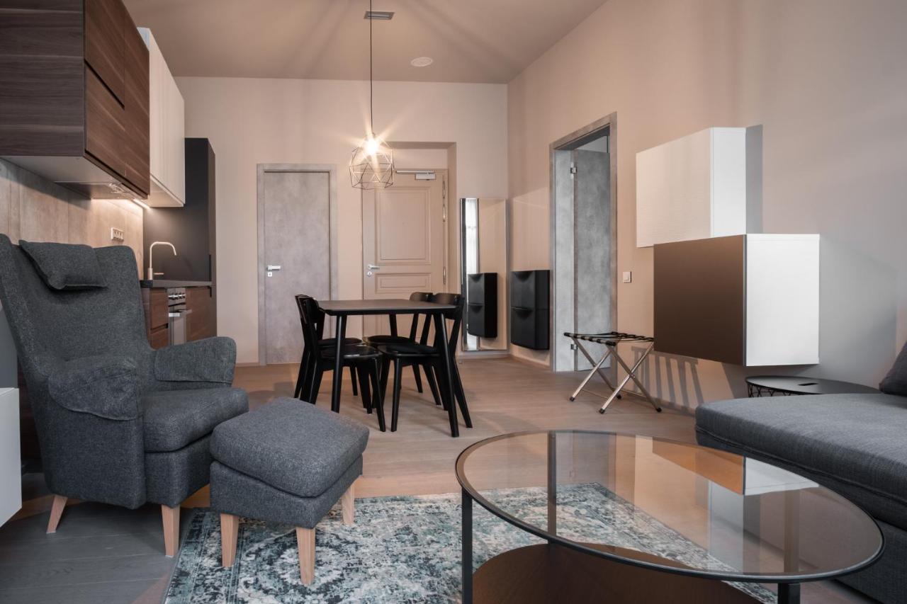 Rimska 14 Apartahotel 4*